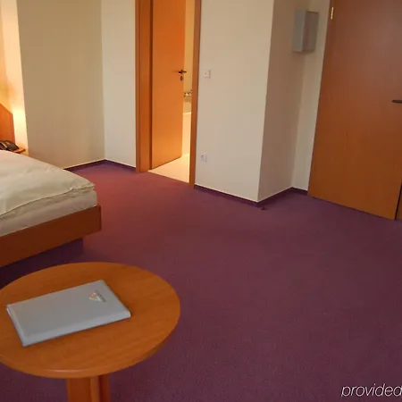 Hotel Grossbeeren 호텔 Großbeeren