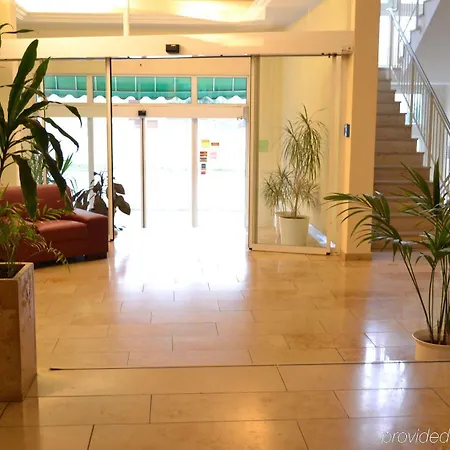 Hotel Grossbeeren 호텔 Großbeeren