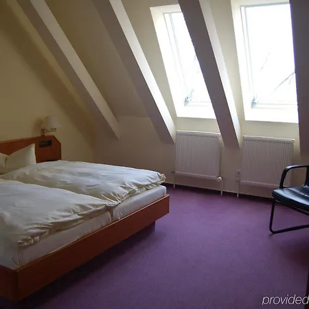 Hotel Grossbeeren 호텔